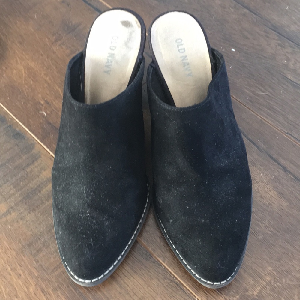 Old Navy clogs